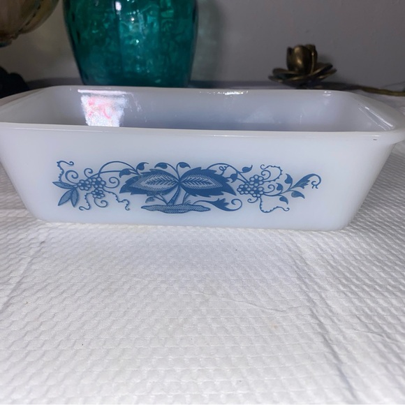 Vintage GLASBAKE Blue  Milk Glass Meat Bread Loaf Pan Casserole Dish 10" - Picture 1 of 5